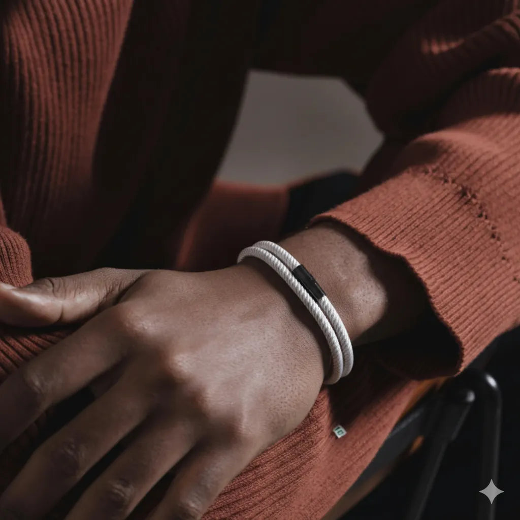Minimalist Gray Rope Bracelet Wave | Vernault